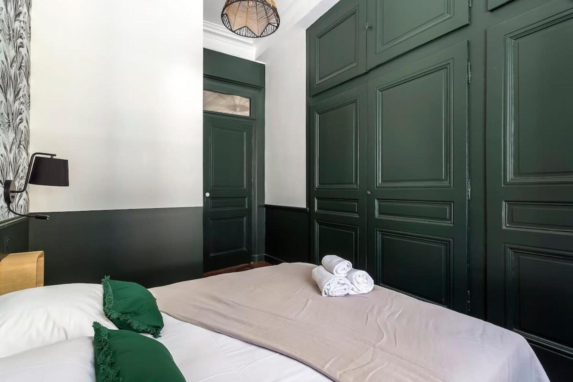 Hamac Suites Jacobins Le méritant 4 personnes Lyon Exterior foto