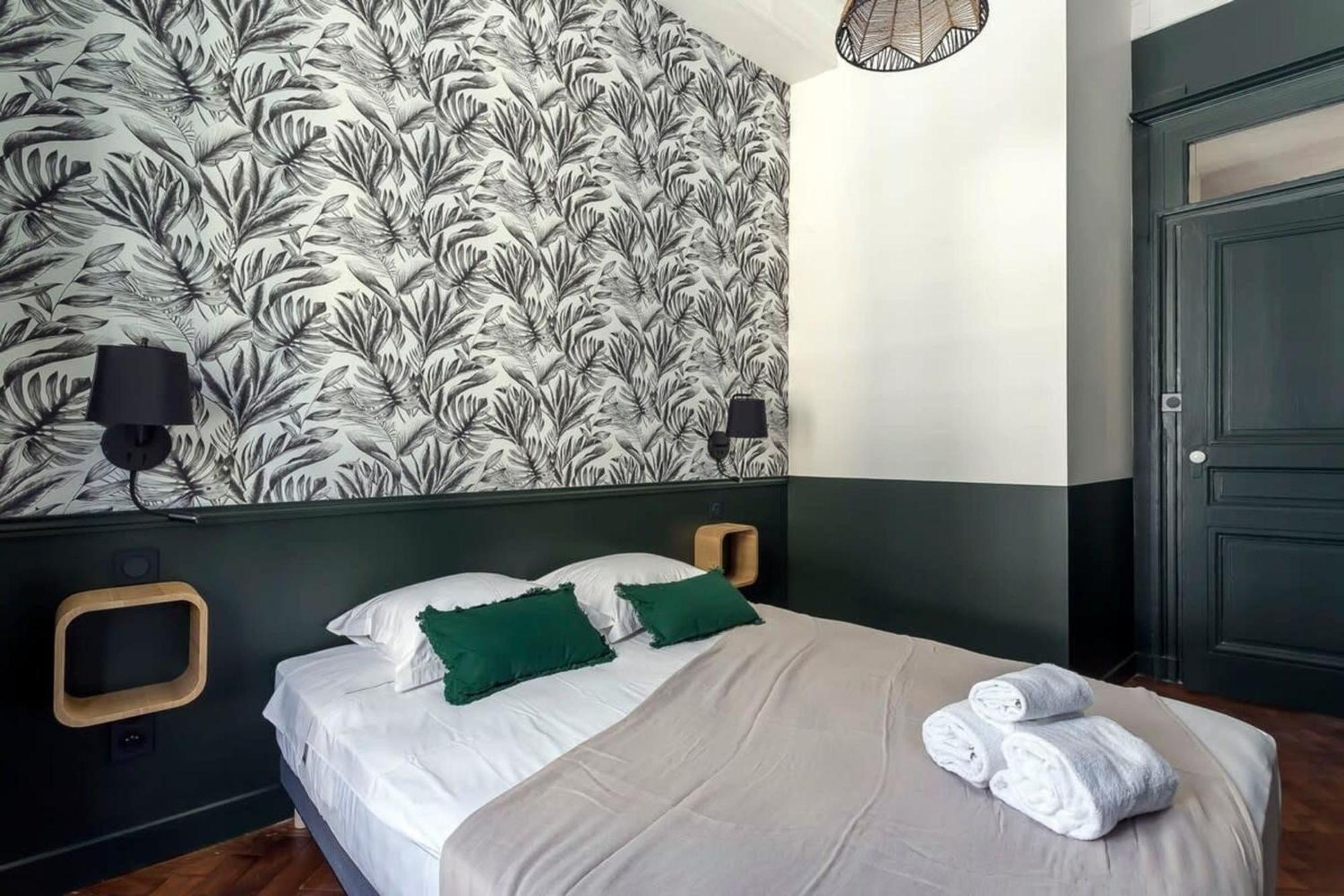 Hamac Suites Jacobins Le méritant 4 personnes Lyon Exterior foto